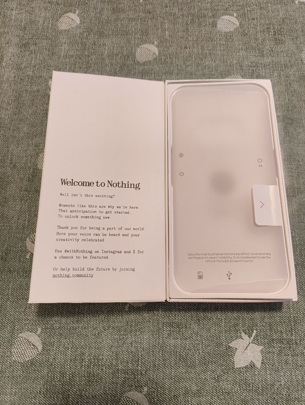 Nothing Telefoni cellulari / Smartphones: Nothing Phone 2a plus 256GB – Nuovo (secondo la descrizione) da Hitzkirch venduto da kiaopirus 2