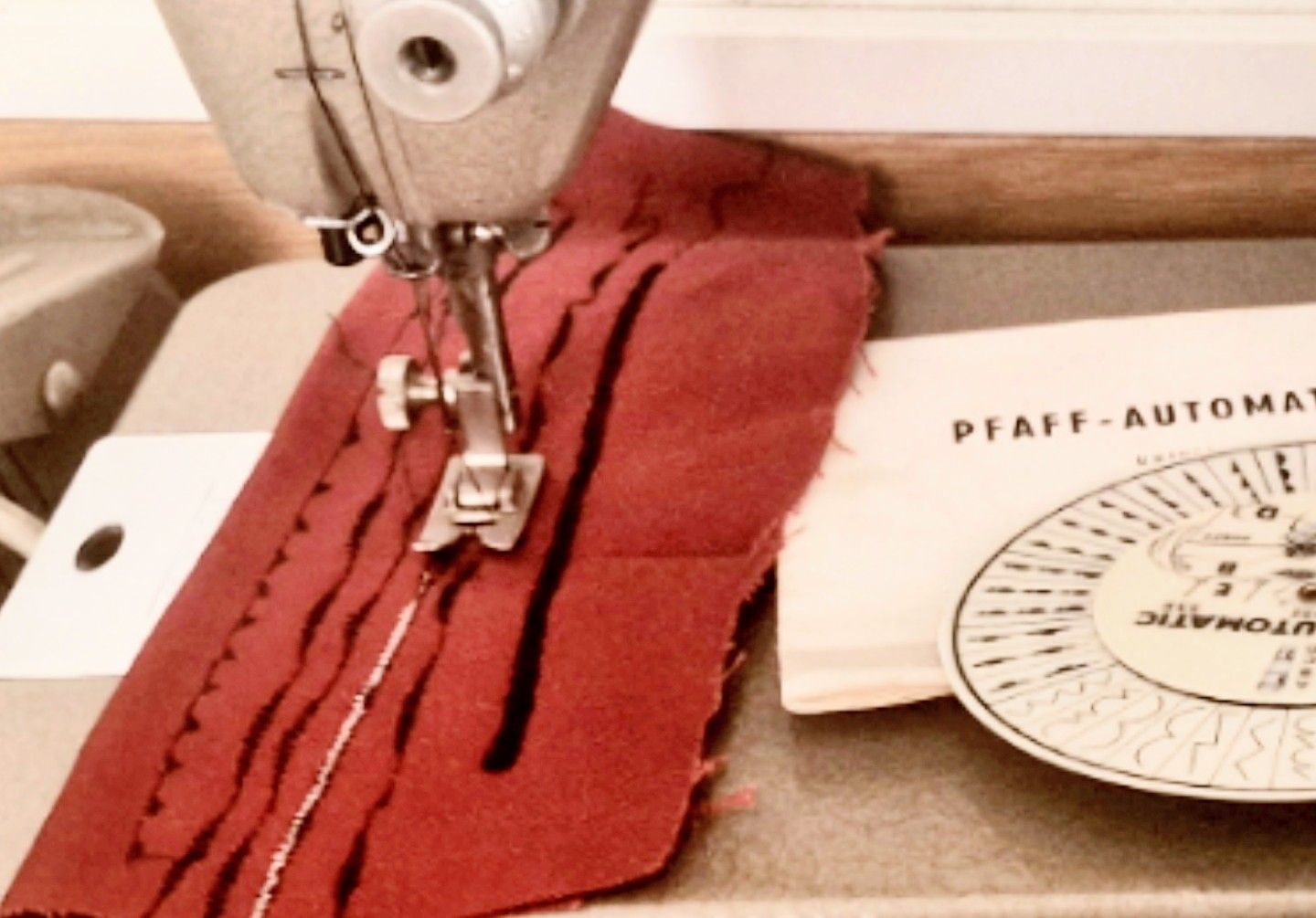 Pfaff Macchine da cucire: PFAFF 230 – Usato da Pratteln venduto da Zifah1971 4