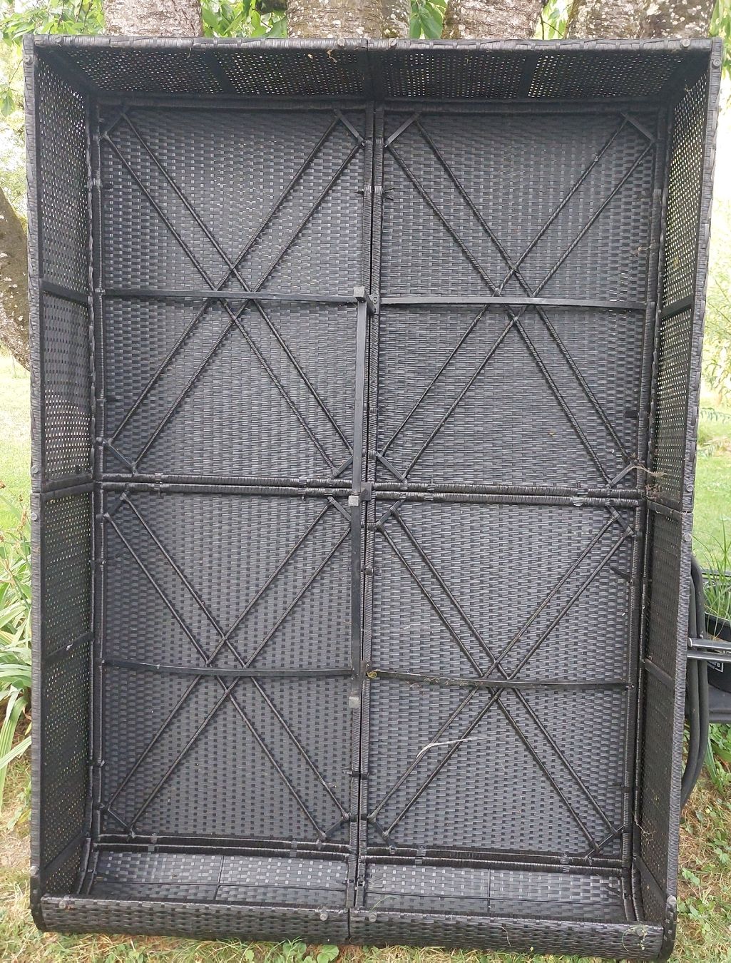 Gonser Sedie a sdraio: Gonser Rattanliegel Doppeliege Bett – Usato da Amlikon-Bissegg venduto da SteHof 2