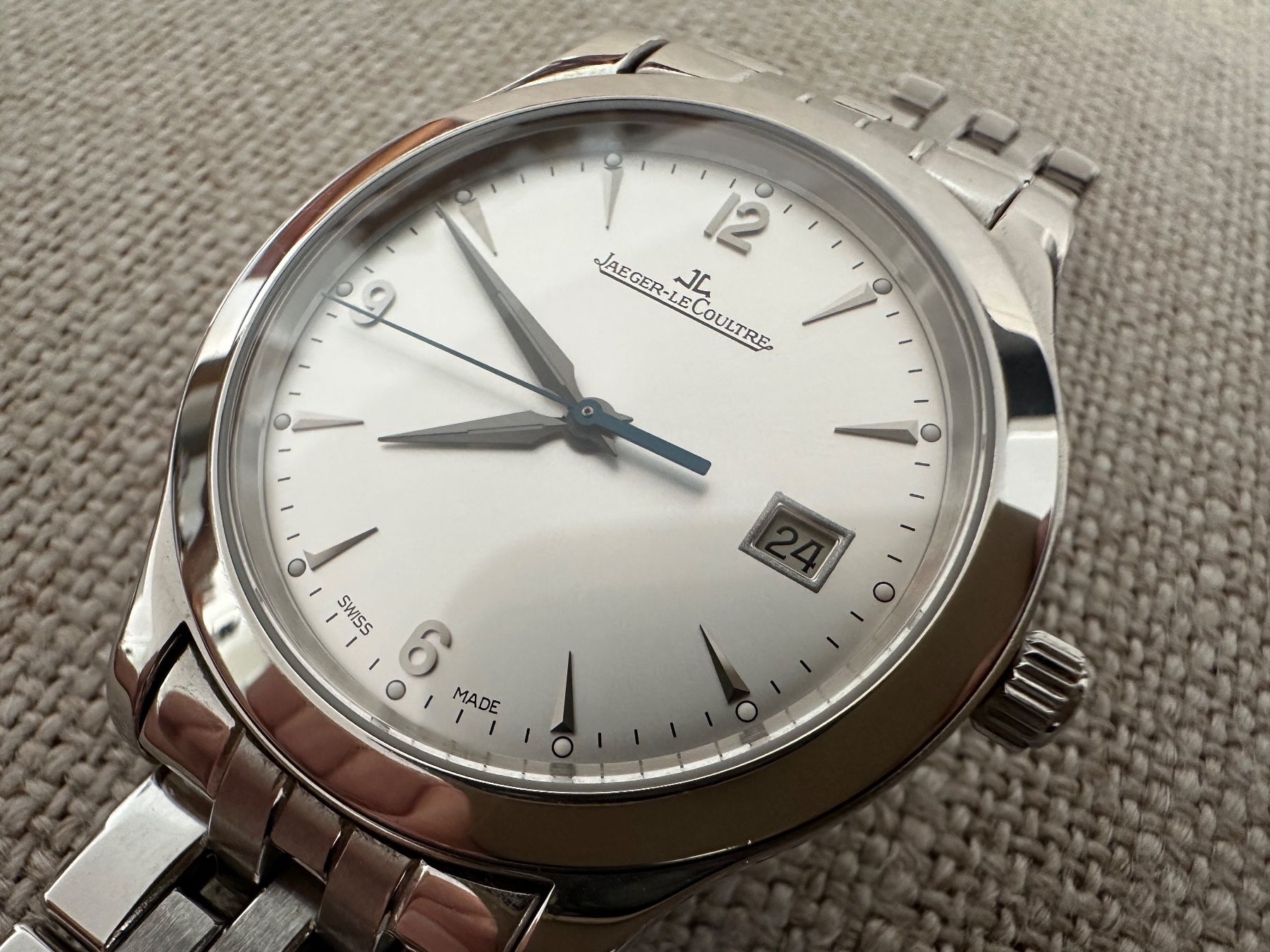 Jaeger-Lecoultre Orologi: Jaeger-LeCoultre Master Control Date Full-Set + Service 2023 – Usato da Matten b. Interlaken venduto da cour13 2