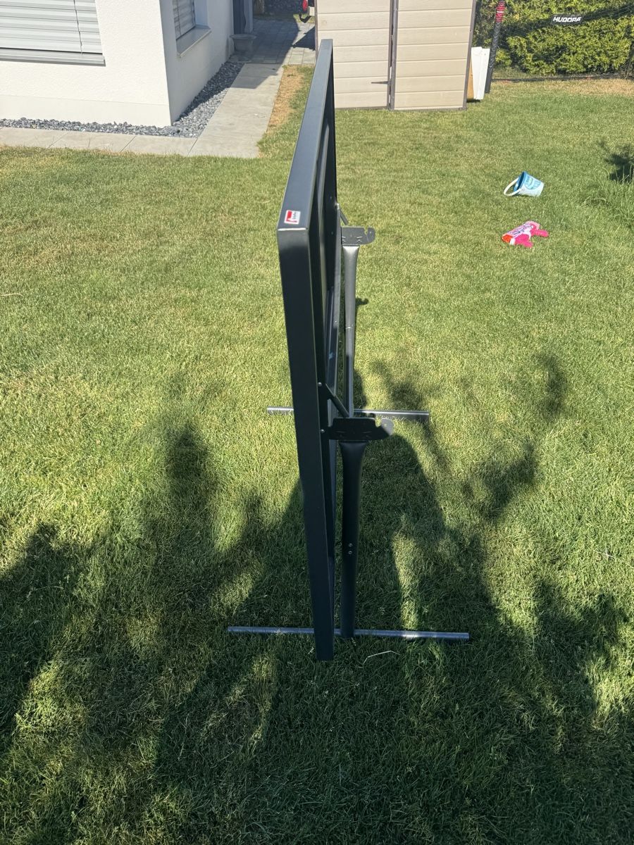 Schaffner Tables: Schaffner Tischplatte mit Untergestell, 140cm, gebraucht – D'occasion à Gossau SG par luis9200 2