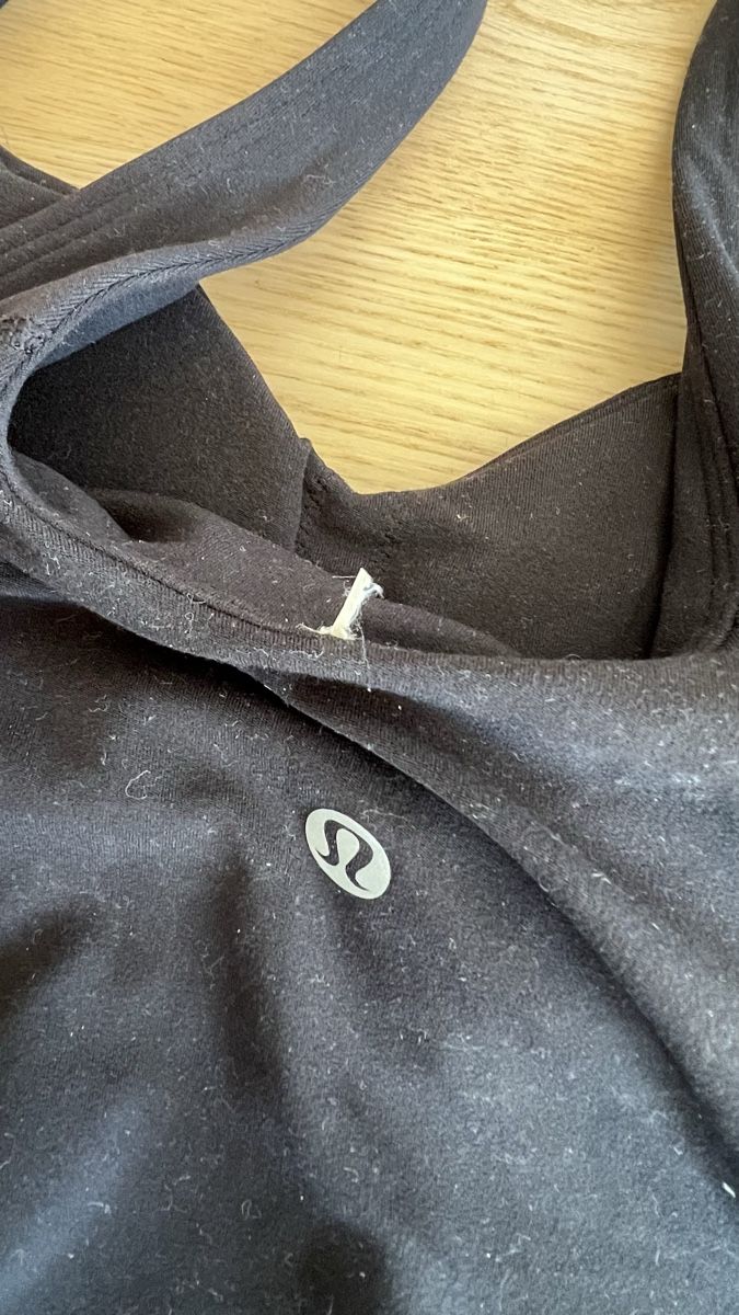 Lululemon Top: lululemon Align Tank Top Light Support – Usato da Eglisau venduto da Kan_999 2