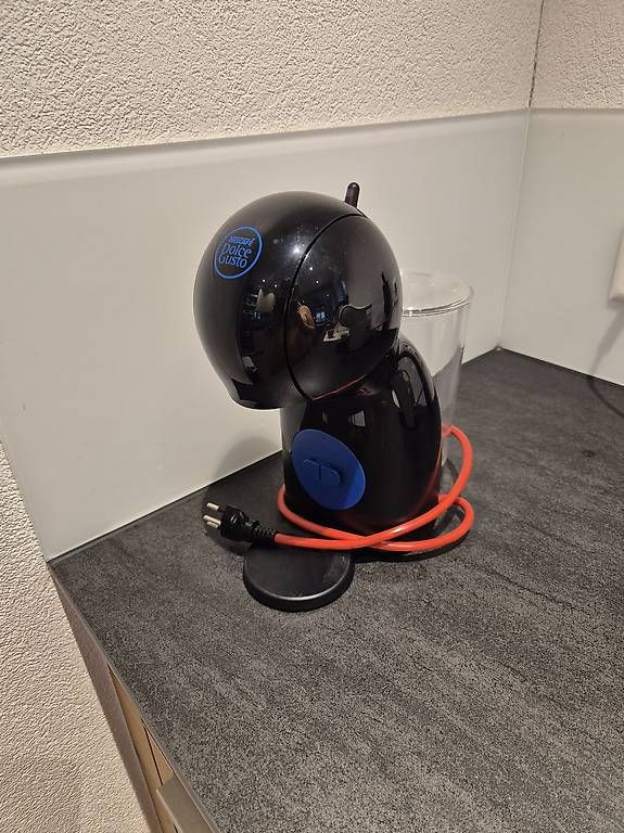 Macchine per caffè & Macchine per espresso: Dolce Gusto Kaffeemaschine – Usato da Donzhausen venduto da Fannyna1