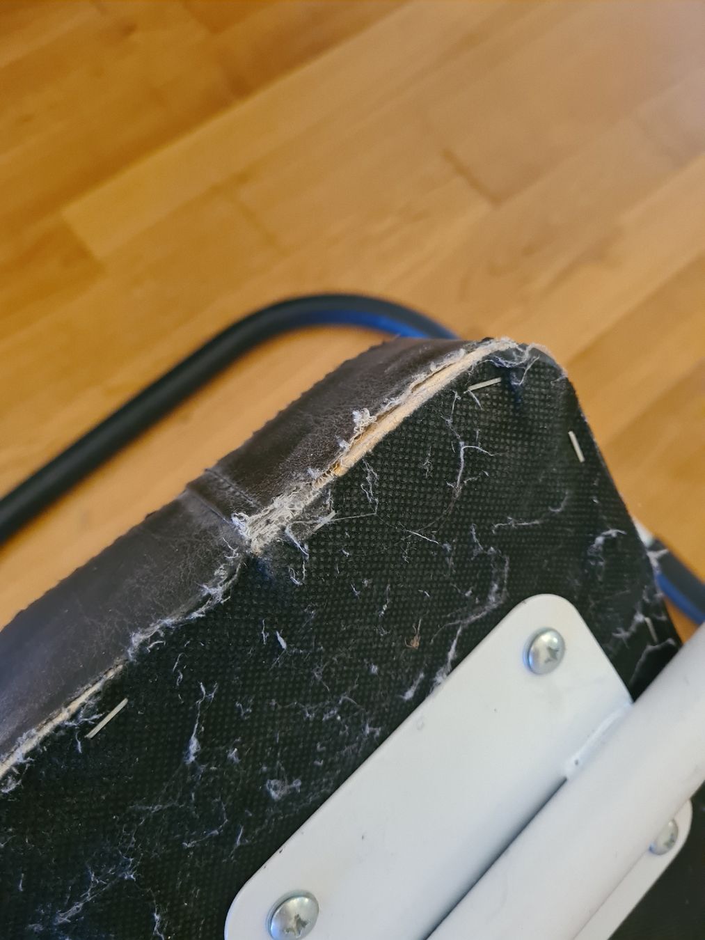 Vélos d'appartement: Bauchtrainer / Sit Up Trainer – D'occasion à Büsserach par JoHa92 2
