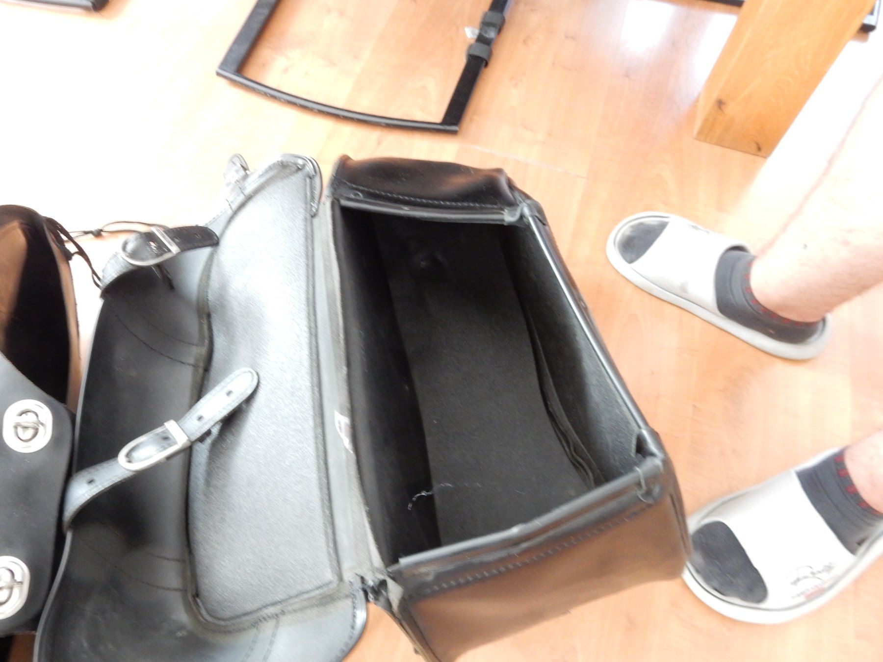 Topcase: Motorrad Satteltaschen Held – Usato da Balsthal venduto da Subaru11 3