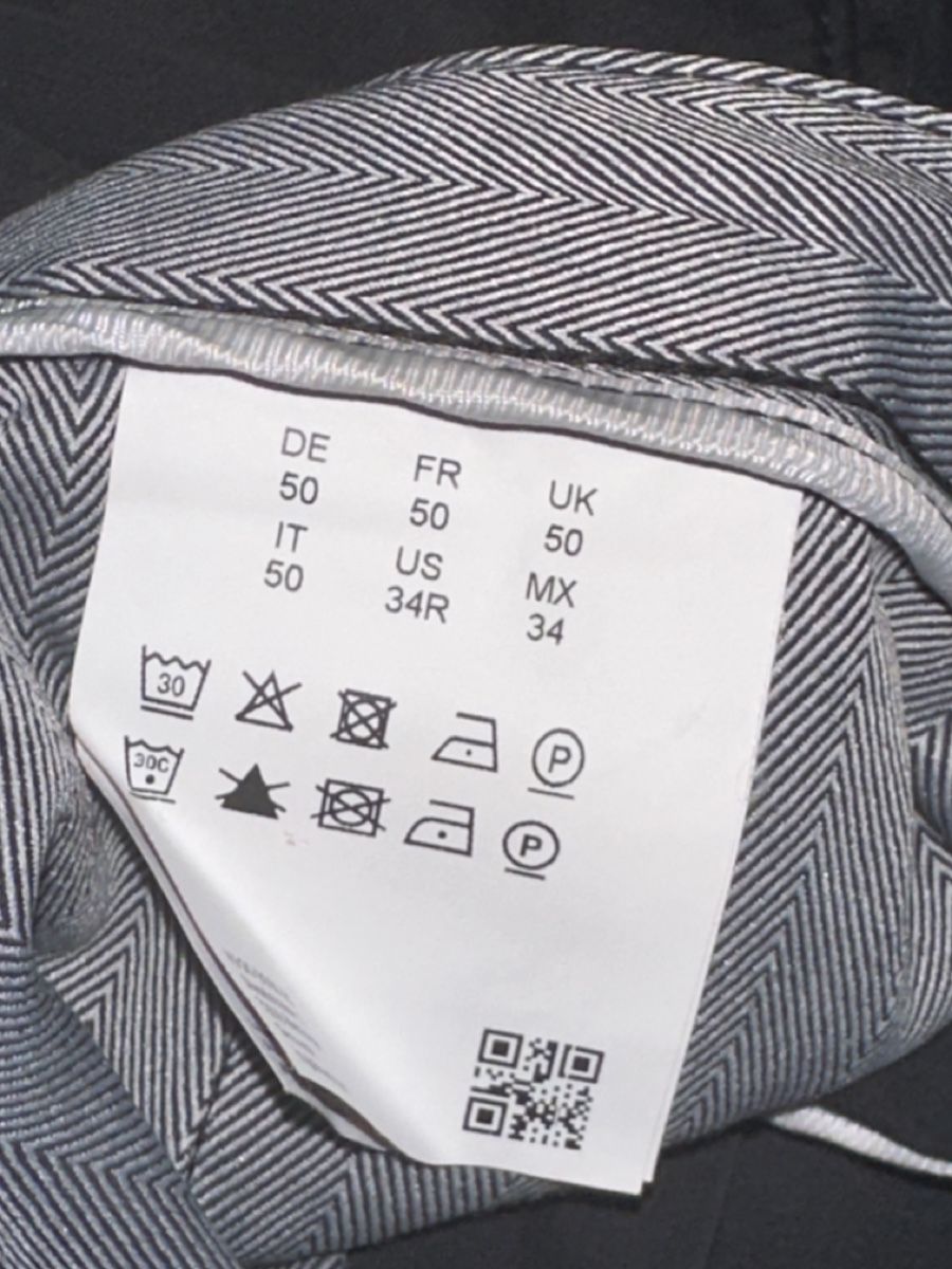 Hugo Boss Pantaloni: Boss Shorts – Usato da Baar venduto da Esavi 3