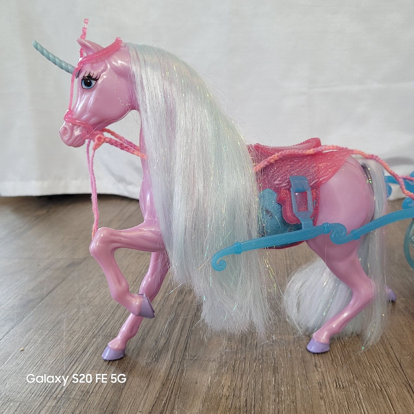 Giocattoli: Barbie Pferd Schwanensee Einhorn mit Kutsche – Usato da Niederbuchsiten venduto da klengyel 6
