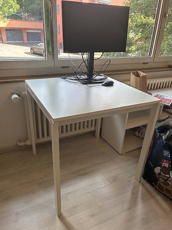 Ikea Tavoli: IKEA Vishals EssTisch Weiss Holz Quadrat – Usato da Zürich venduto da moe_y82v 2