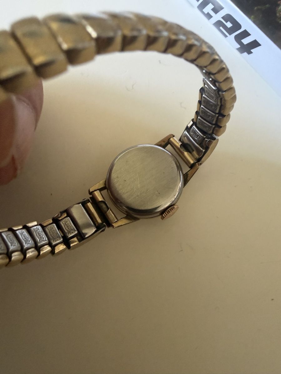 Tissot Orologi: Tissot Damenuhr – Usato da Baden venduto da noli.r 4