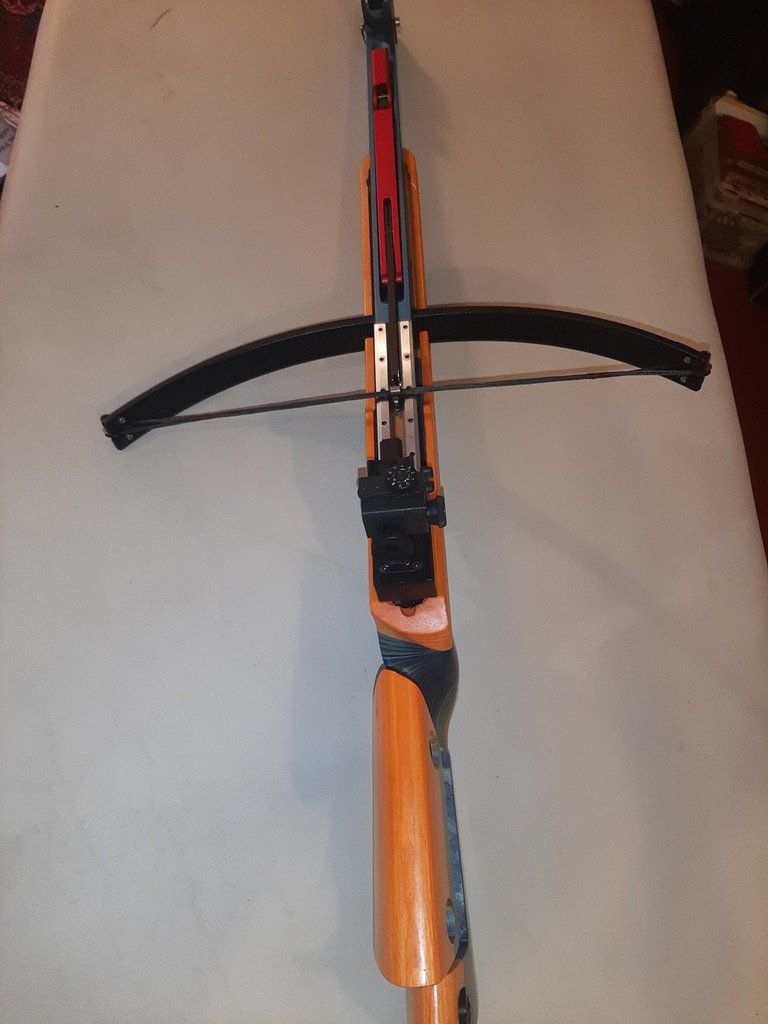 Tir à l'arc: 10m Armbrust Anschütz – D'occasion à Uhwiesen par Timtim