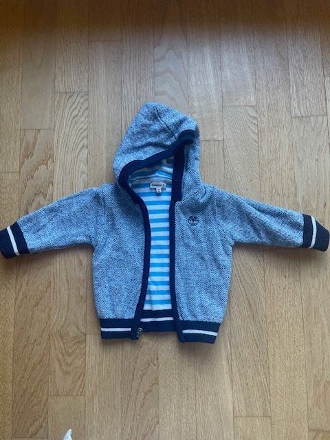 Pullover & Sweatshirts: TIMBERLAND  doppelseitiger Kapuzenpullover Gr. 67 cm (6 M) – Gebraucht aus Basel von PinkPong 3