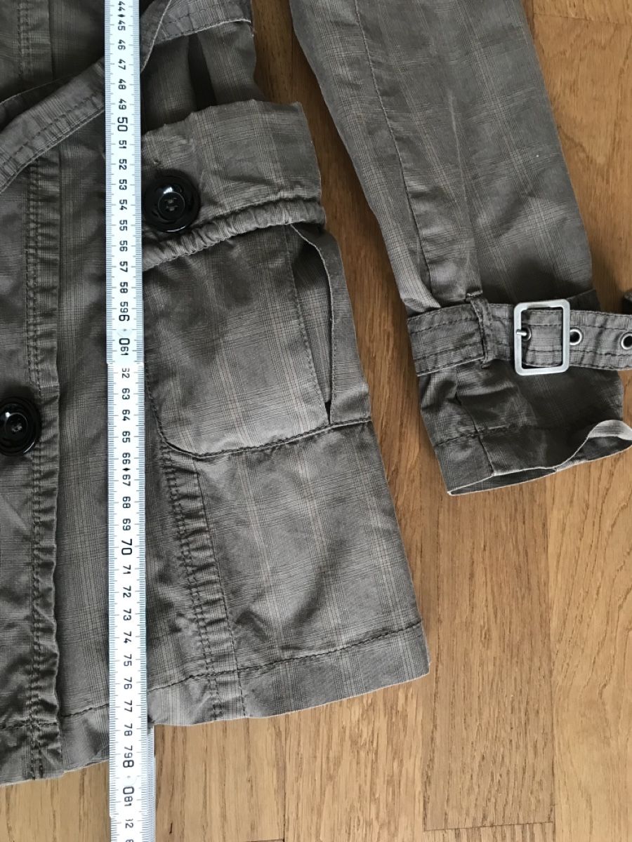Cappotti: Kurzmantel von Clockhouse, Grösse S – Usato da Bern venduto da fluffy07 3