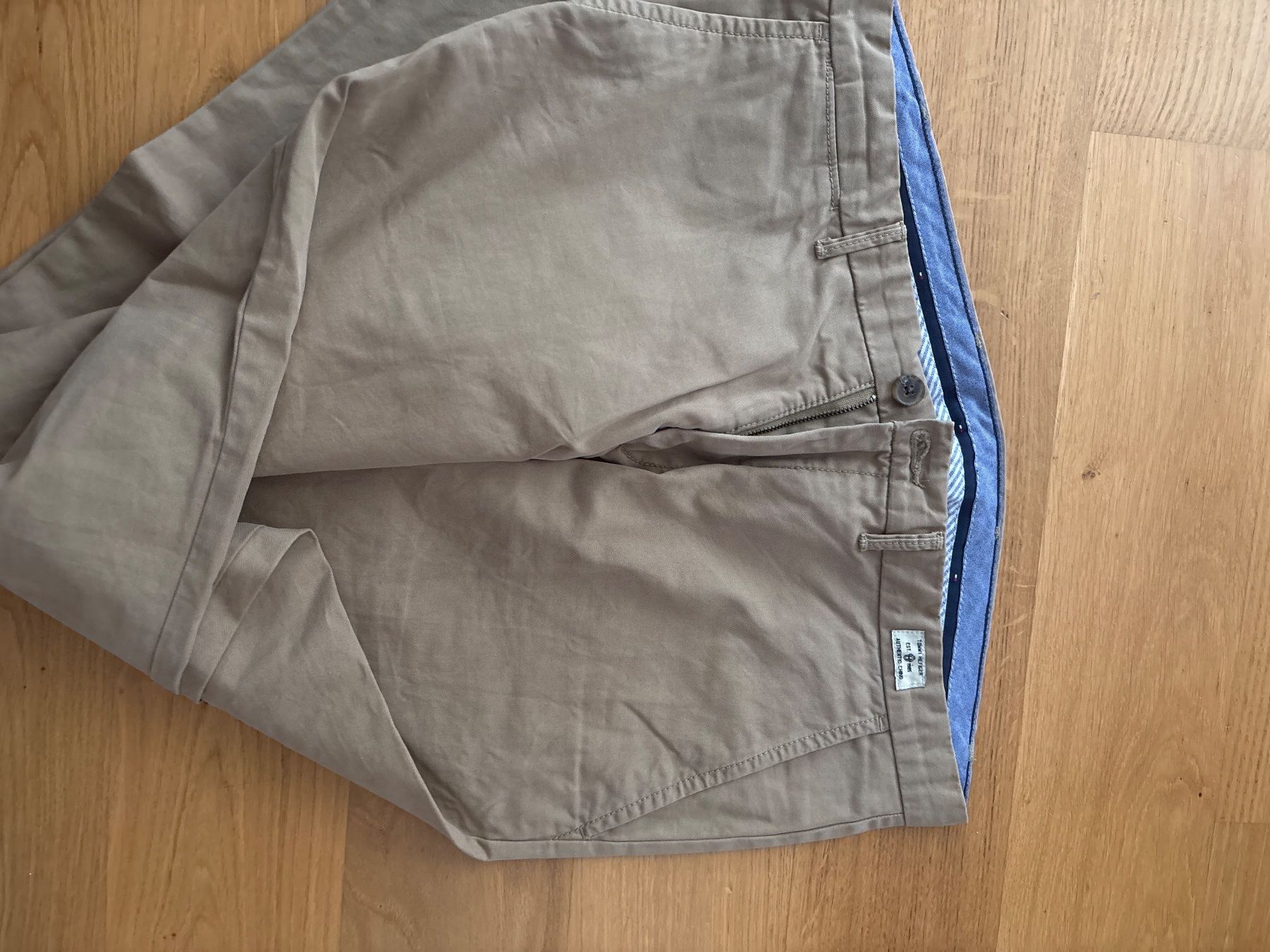 Tommy Hilfiger Hosen: Thommy Hilfiger Hose 36/36 – Gebraucht aus Termen von ekr_hmf7 1