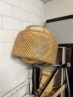 Lampe und Kallax Regal 
