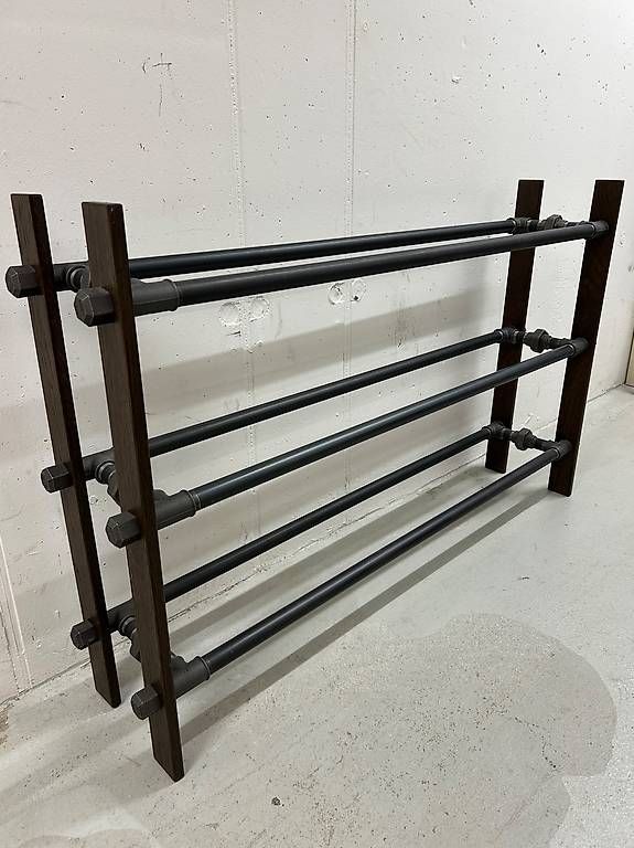 Scaffali: Schuhregal von Rackbuddy aus Räuchereiche – Usato da Zürich venduto da cupasil