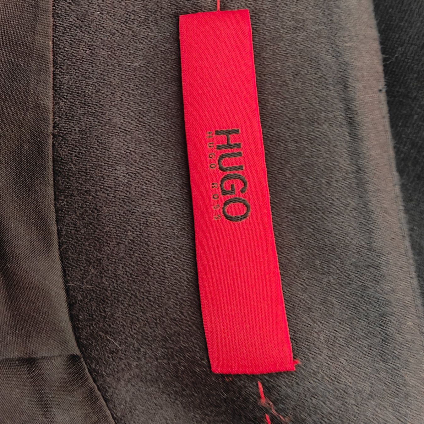 Hugo Boss Röcke: Jupe – Gebraucht aus Zürich von Mumpfi9 2