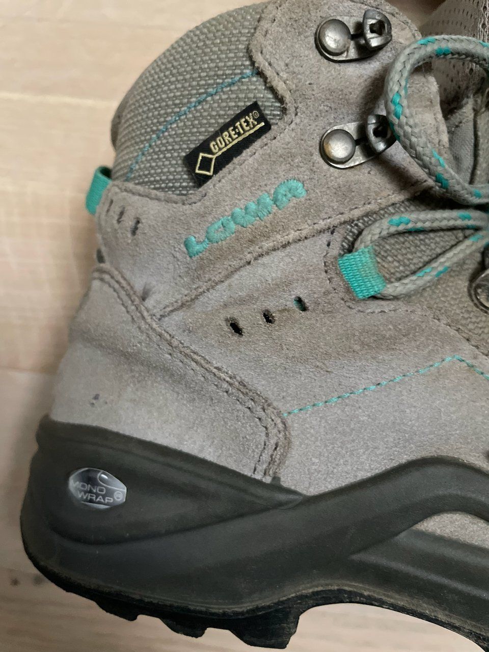Lowa Scarpe per ragazzi: Lowa Wanderschuhe Gore-Tex (Grösse 34) – Usato da Zürich venduto da 0parker0 1