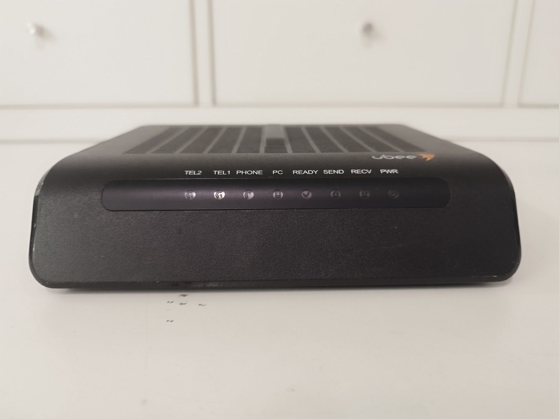 Modems & Router: Ubee EVM3200 (inkl. Netzteil) – Gebraucht aus Uster von NEVERLASTTRADING 1