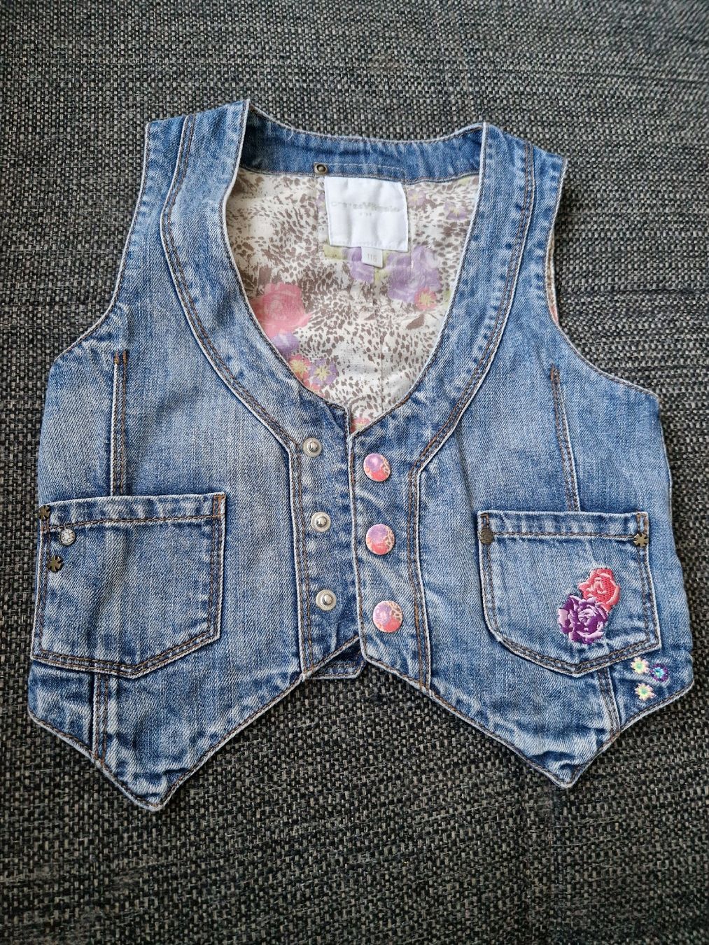 Altro abbigliamento per bambina: Denim Weste Gr 116 – Usato da Zollikerberg venduto da nmonika