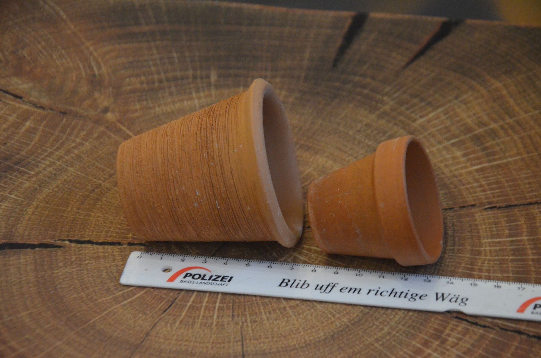 Alle Dekorationen: DEKO 2 VASE TON – Gebraucht aus Chiasso von Dolly015 1