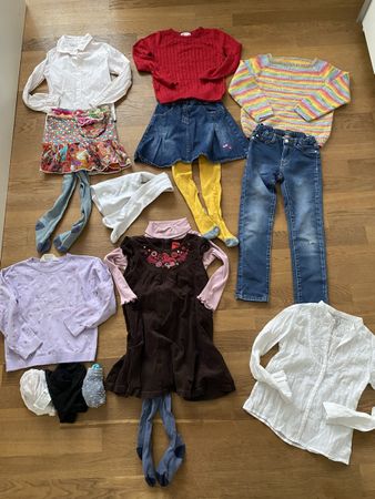♥️ Fröhliches Kleiderpaket 110/116