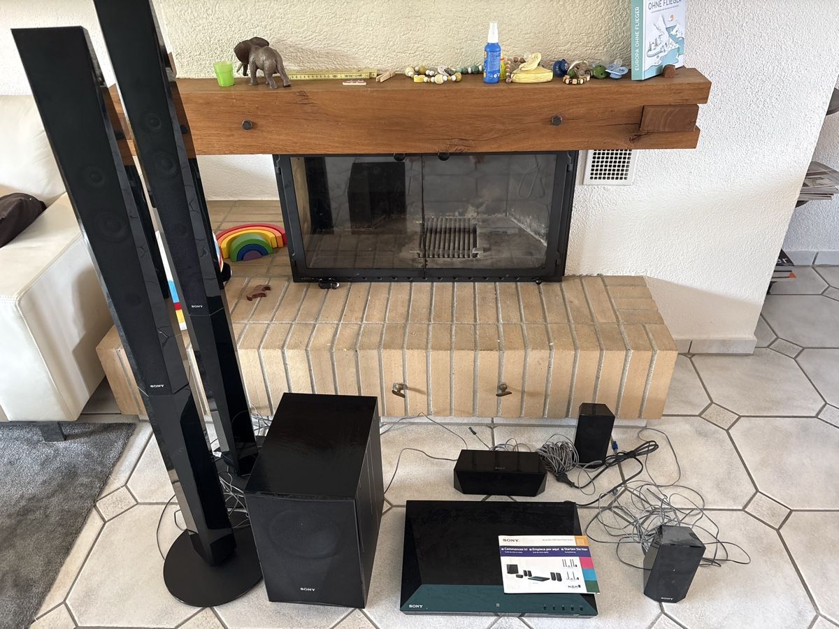 Sony Home Cinema: Sony Blu-ray Heimkino System BDV-E4100 Lautsprecher subwoofe – Usato da Rapperswil BE venduto da Sirsteve0