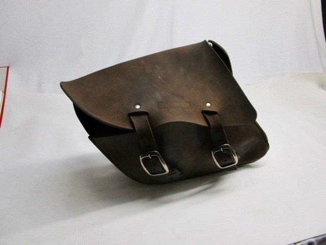 Harley-Davidson Topcase: Harley Swingentasche XL 90200573 – Gebraucht aus Trimmis von hajaho