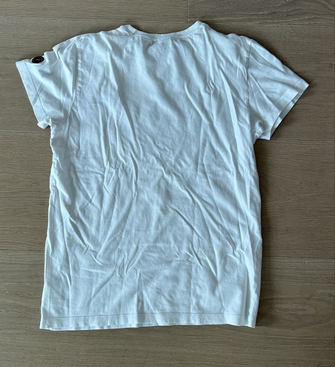 Adidas T-Shirts: Adidas White Cotton T-Shirt – Gebraucht aus Zug von mbe_t5j2 1