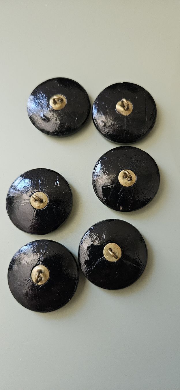 Knöpfe: lot 22 boutons anciens noir – Gebraucht aus Carouge GE von Lea000 7