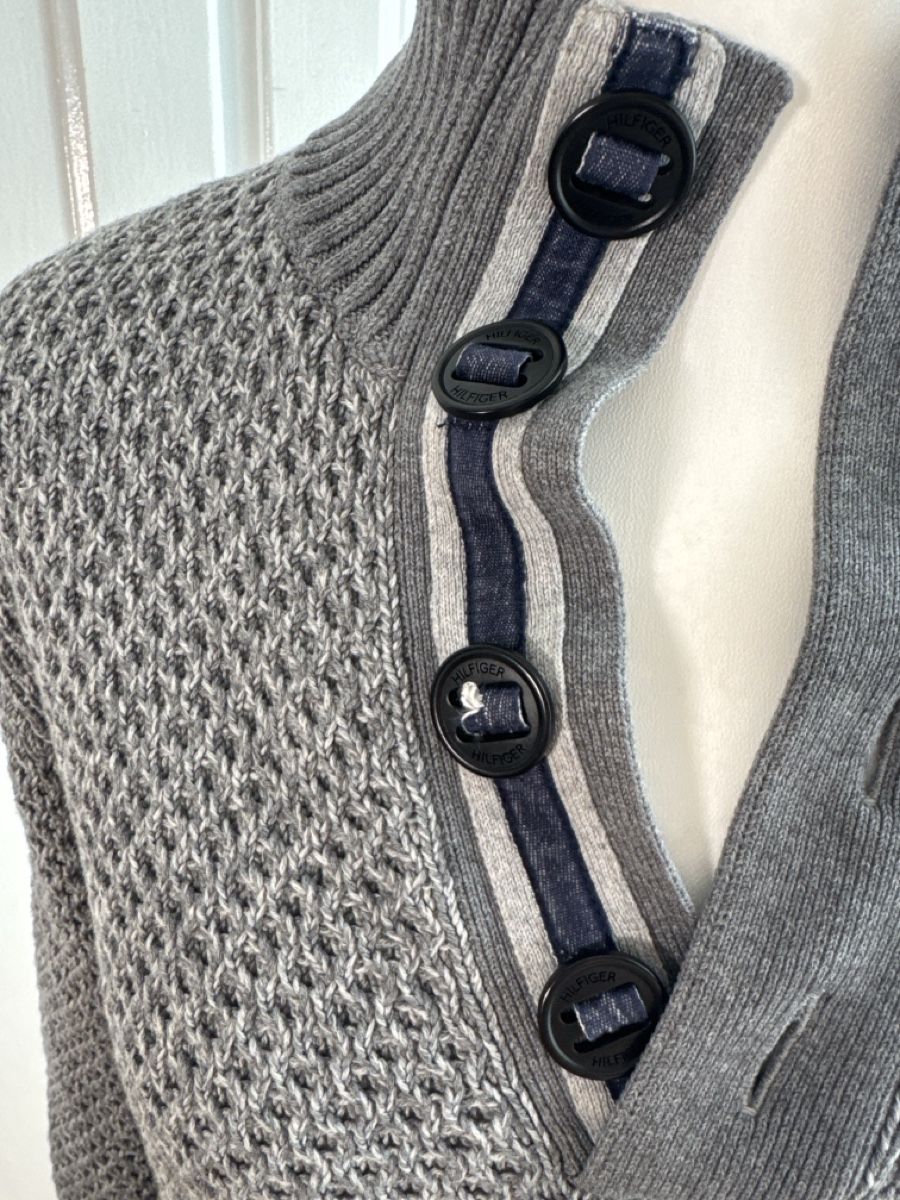 Tommy Hilfiger Maglioni & Felpe: Tommy Hilfiger Herren Pullover Gr.M – Usato da Wetzikon ZH venduto da el-lustigo2 4