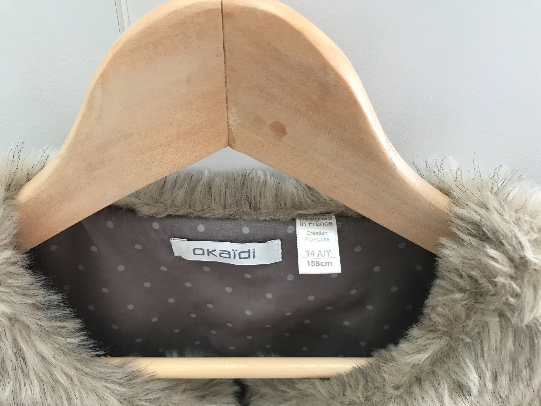Sonstige Mädchenkleider: Gilet Weste OKAIDI Gr.158 – Gebraucht aus Wädenswil von JJ15 1