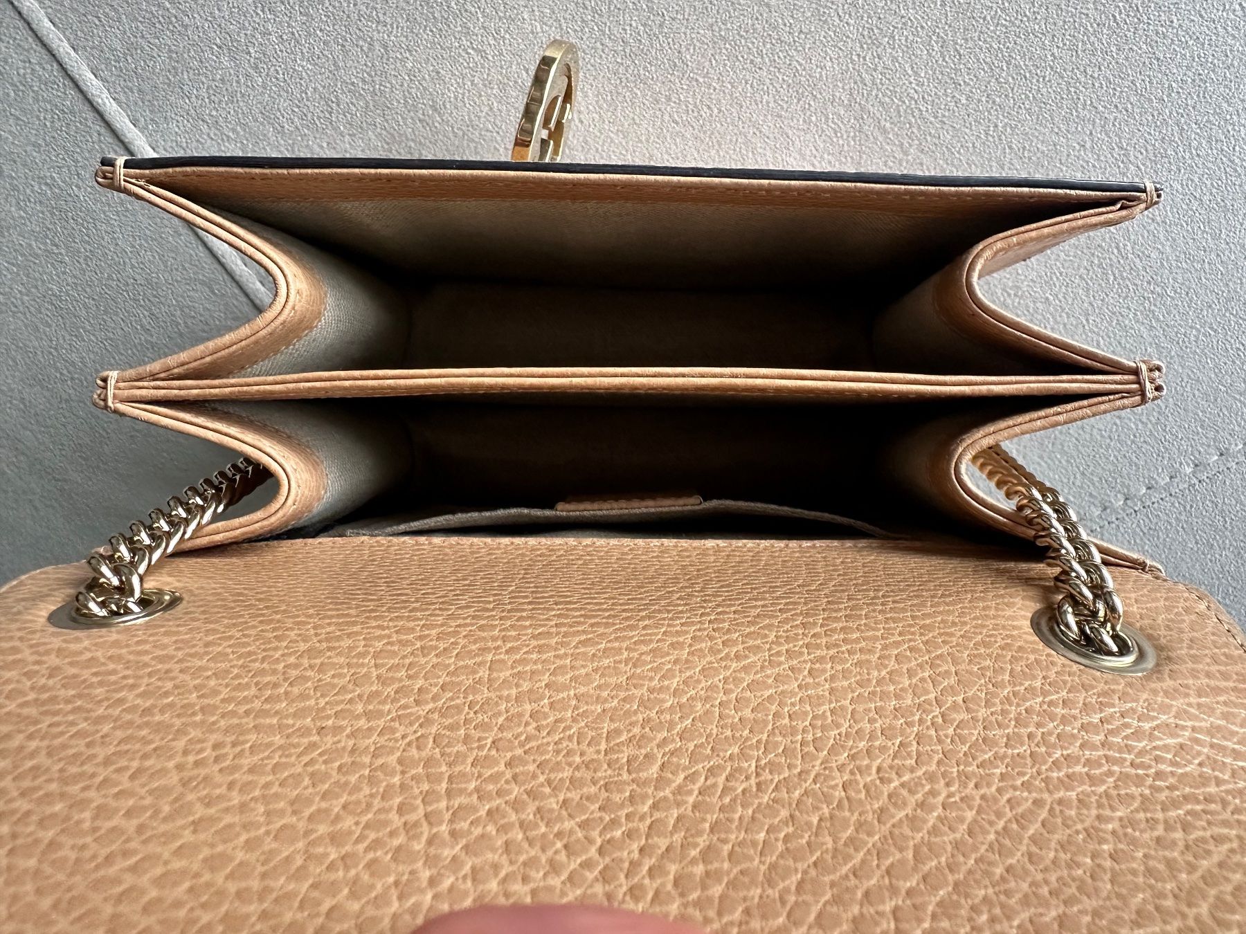 Gucci Borse da donna: Gucci Interlocking G Handtasche Beige – Usato da Cham venduto da CBirinci 4