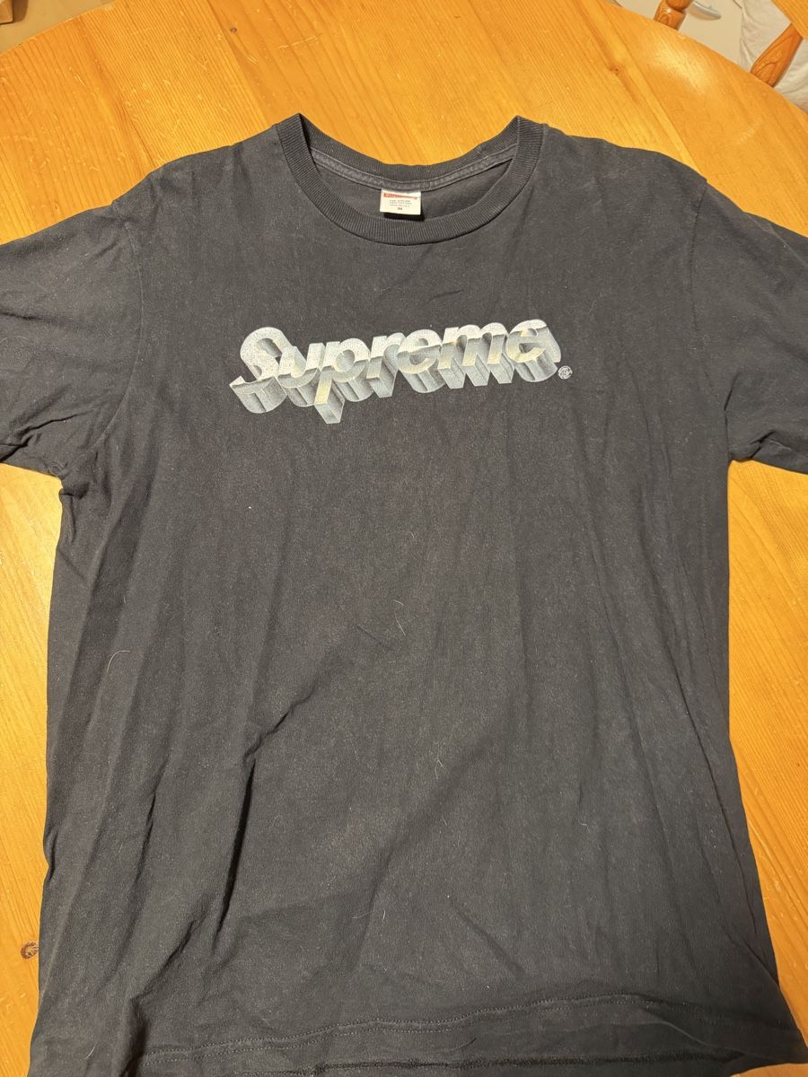 T-shirt: Vintage supreme M  – Usato da Zürich venduto da papaplatte
