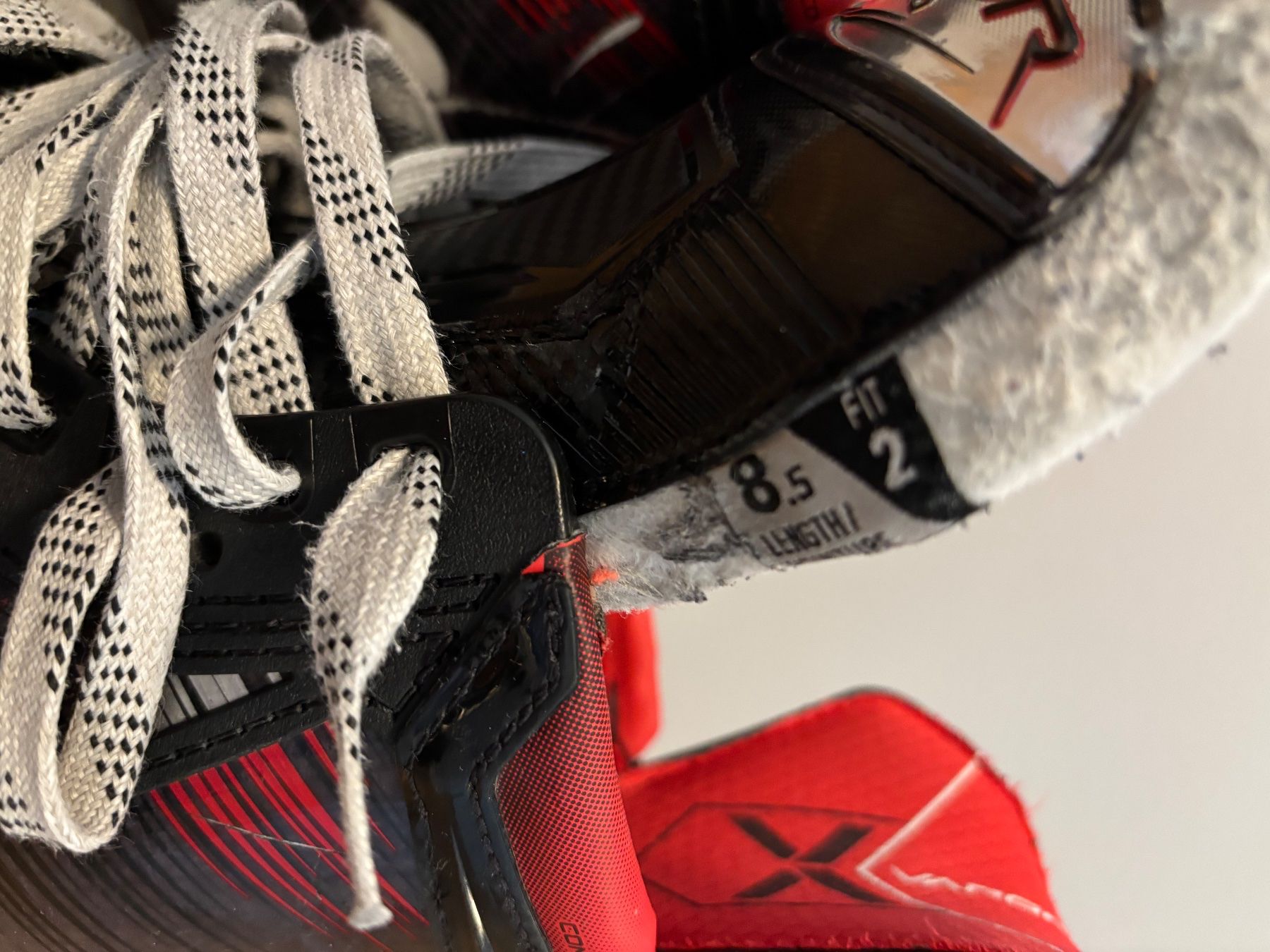 Bauer Schlittschuhe: BAUER X5 Pro Schlittschuhe, Grösse 8.5 Fit 2 – Gebraucht aus Zürich von Crazyfabie 2