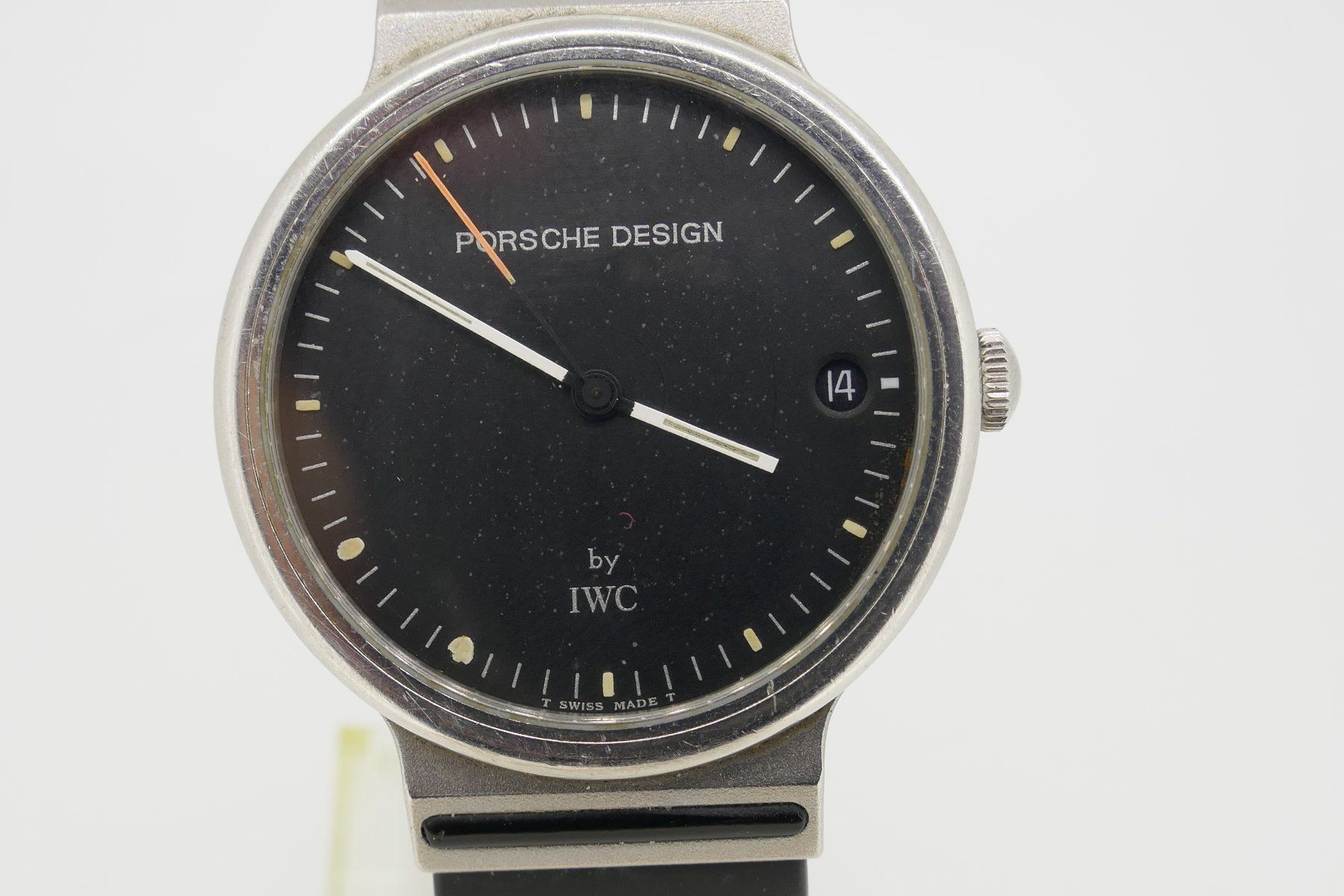 IWC Uhren: IWC PORSCHE DESIGN 32MM TITAN – Gebraucht aus Bottighofen von menschenfamilie 4