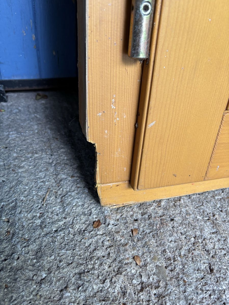 Porte: Haustüre Holz-Glas – Usato da La Heutte venduto da Elas 2