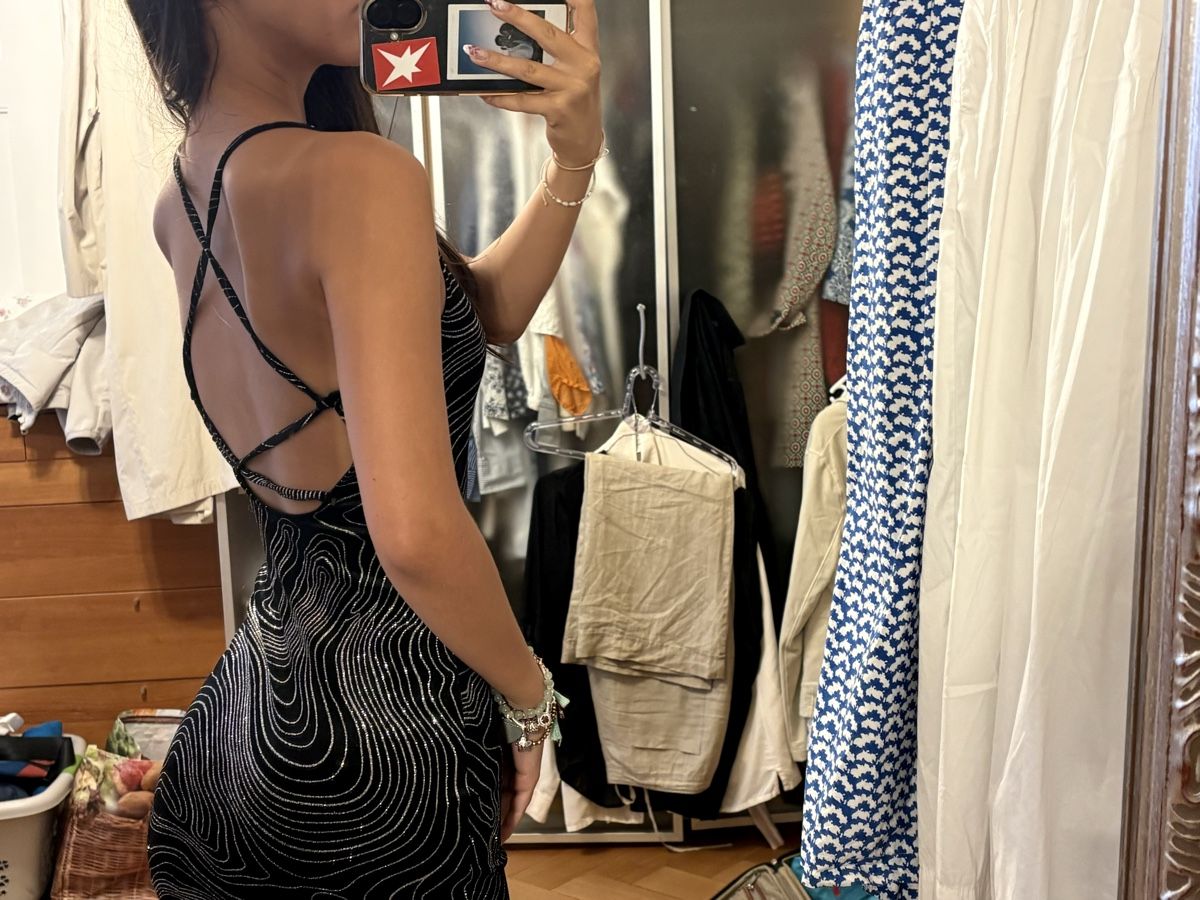 H&M Vestiti: Minikleid mit glitzerndem Muster | Partydress – Nuovo (secondo la descrizione) da Zürich venduto da ric_r96d 1
