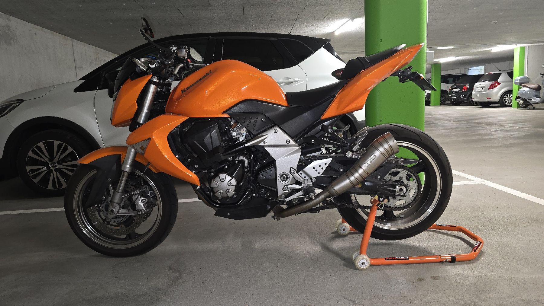 Kawasaki Strada: Kawasaki Z1000 ABS  – Usato da Buchs AG venduto da pavilion9000