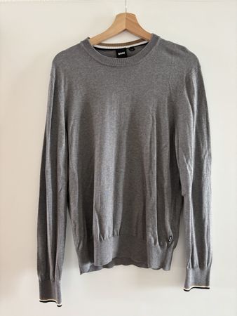 BOSS sweater, size M slim fit