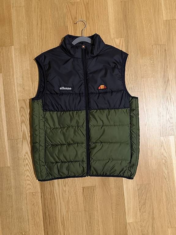 Gilets & Westen: ELLESE Gilet – Gebraucht aus Burgdorf von awa_2gwj