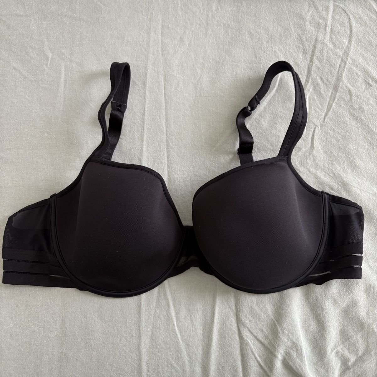 Sonstige Unterwäsche: Maison Lejaby bra 85C parfait était – Neu (gemäss Beschreibung) aus Pully von Sell_it_all