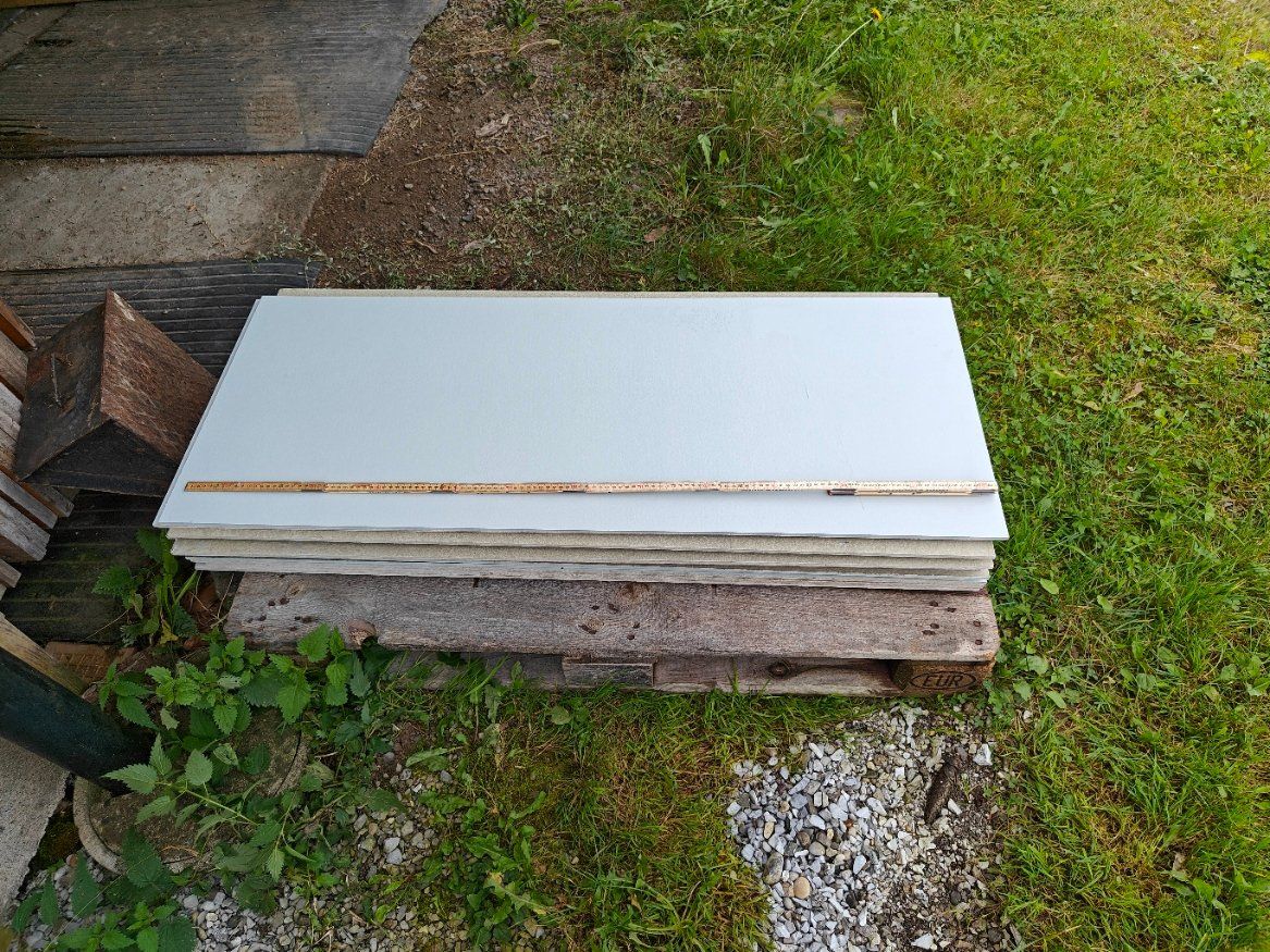 Piatti di portata: HardiePanel Glatt Nebelgrau ca. 50cm x 120cm – Usato da Waldkirch venduto da Jerom77 1
