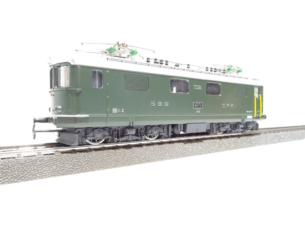 HAG Lokomotive SBB Re 4/4, HO Nr. 220 (G1) (Gebraucht) in Luzern für ...