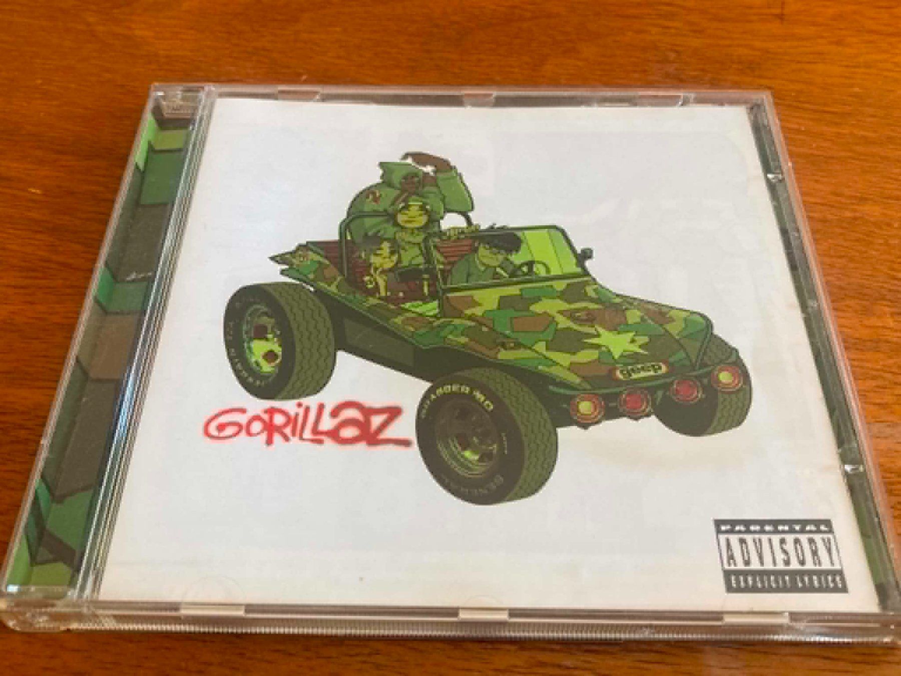 CD: Gorillaz - Gorillaz ( Damon Albarn / Blur ) CD – Usato da Lausanne venduto da sim_bc8q