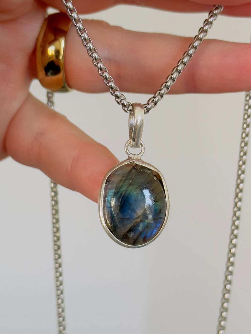 Catenine: Fashionable labradorite necklace – Nuovo e nell'imballaggio originale da Genève venduto da AGBERG 4