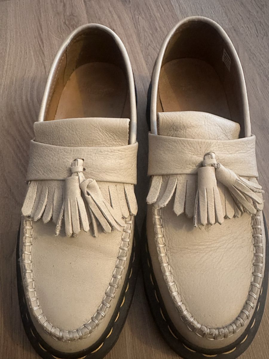 Dr. Martens Scarpe da uomo: Dr Martens Adrian Loafer 40 beige – Usato da Triengen venduto da Meetmeatthebodega 1