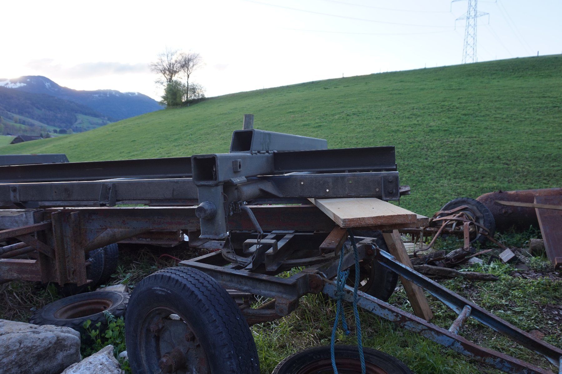 Autoribaltabili: Kipperchassis Aebi Reform Lindner Schiltrac – Usato da Höfen b. Thun venduto da Hoefner63 5