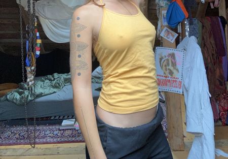 Gelbes Neckholder Top 