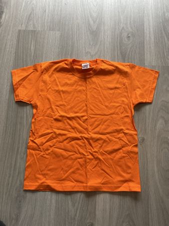 Cooles oranges T-Shirt, Gr. 128, Neu  für den Sommer!