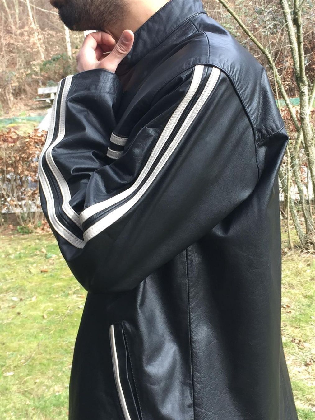 Giacche: Lederjacke mit weissen Streifen, XL – Nuovo (secondo la descrizione) da Gümligen venduto da Xochitl 2